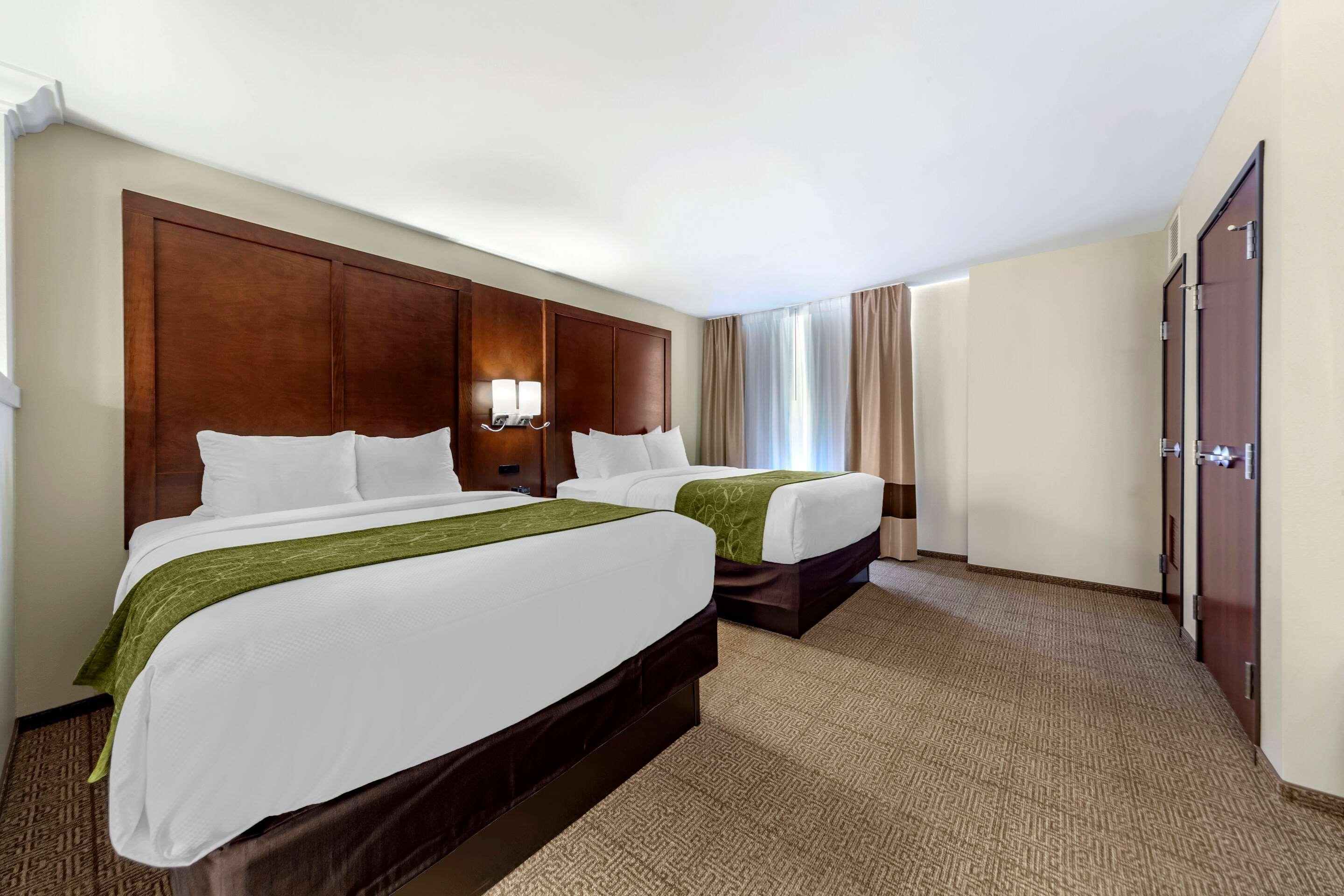 Comfort Suites Гранд Айлънд Екстериор снимка