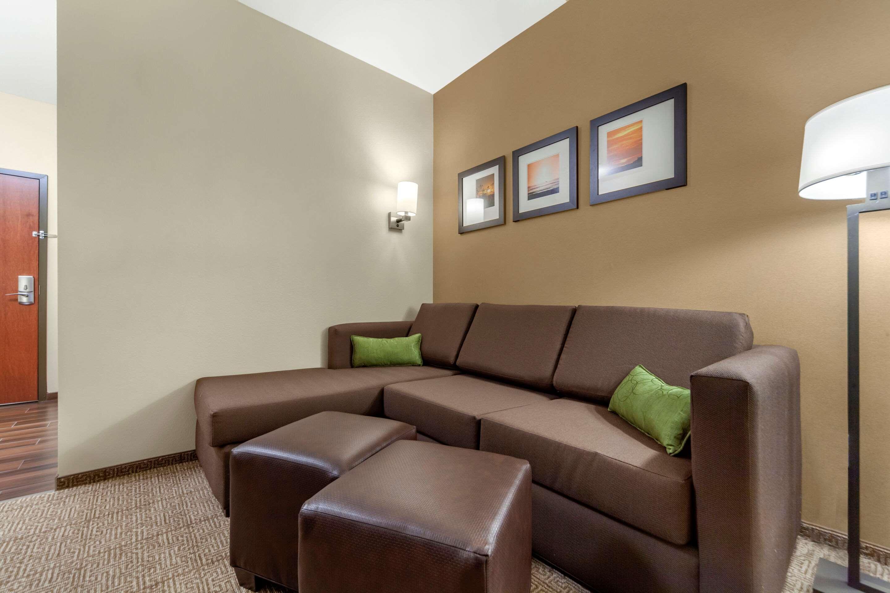Comfort Suites Гранд Айлънд Екстериор снимка